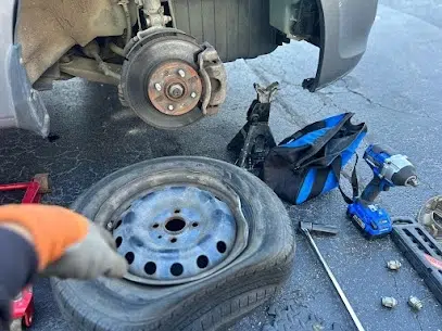 Tyre Changing by Amanah Roadside Assistance in Atlanta